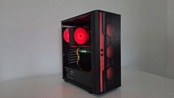 Intel i5 11400, 16GB Ram, SSD 256GB + 1TB, RTX 3060Ti - 7