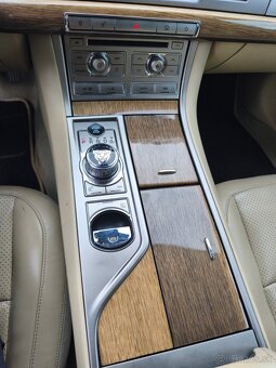Jaguar XF premium luxury - 7