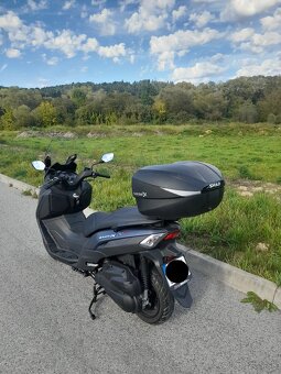 SYM Joymax z+ 125 - 7