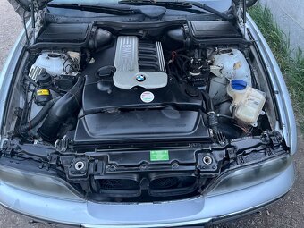 BMW E39 525d 120kw - 7