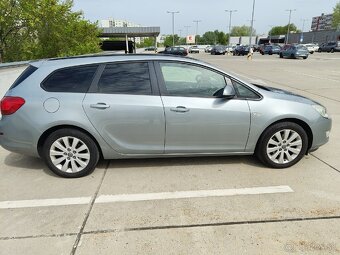 Opel Astra 2012 roku - 7