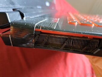 MSI GL73 8RE - 7