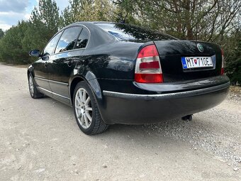 Škoda Superb 2.5 tdi 120kw - 7