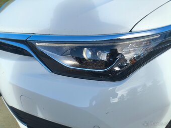 Toyota Auris Touring 1.6 l Valvematic - 7