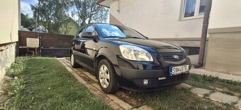 Kia Rio - 7