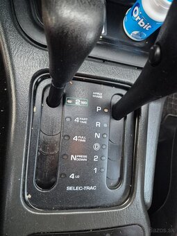 Jeep grand cherokee 2 4.0 Benzín/LPG - 7