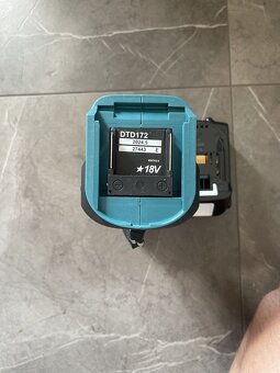 Nový rázový šroubovák Makita DTD172 + baterie 6,0Ah - 7