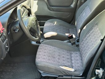 Predám OPEL ASTRA 2003, 66kW, 1.4 benzín - 7