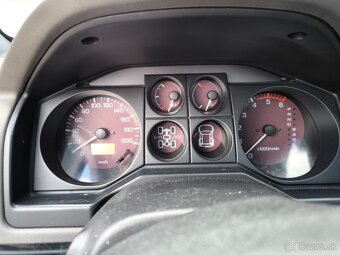 Predám Mitsubishi Pajero - 7