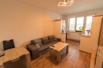 prenájom 2 izbový byt s balkónom Štúrova ulica Nitra - 7