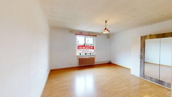 REZERVOVANÉ (1.189 m²) DOM S VEĽKÝM POZEMKOM - 7