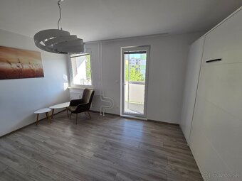 Predám 1 izbový byt Levice - 7
