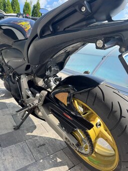 Honda Hornet CB600F - 7