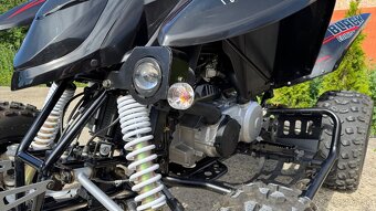 Access Tomahawk 400 Black Edition nájazd 540 km - 7