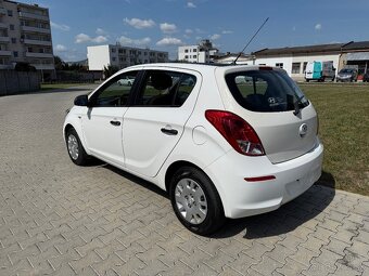 Hyundai i20 1.25 - 7