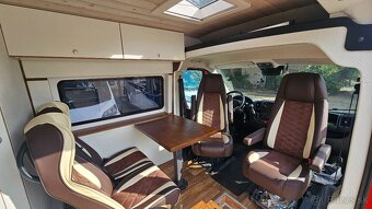 2017 velmi pěkná vestavba obytné auto karavan VAN - 7