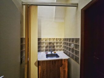 PRIESTORY NA PRENÁJOM - HLAVNÁ ,PREŠOV - 7