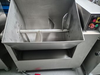 MIEŠAČKA MASA 70L MIEŠAČKA KLOBÁS - 7