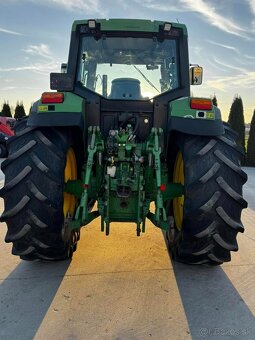 John Deere 6800 - 7