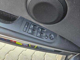 Bmw e91 320i - 7