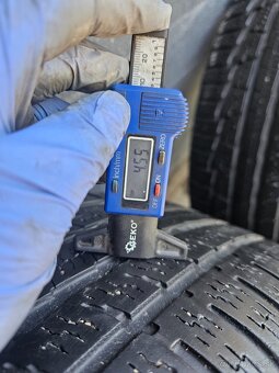 Zimná Sada Ford Kuga 235/60 R16 Nokian - 7