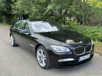 BMW 750d xDrive M-packet facelift - 7
