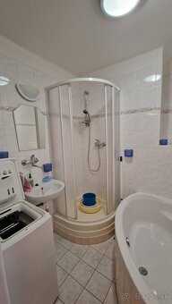 Dvojizbový byt blízko centra mesta - 7