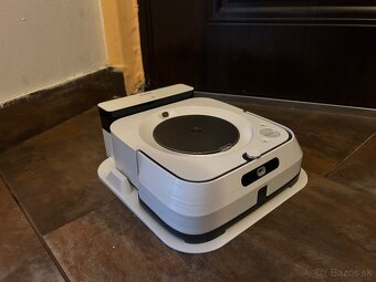 iRobot Roomba i7+ a Braava Jet M6 - 7