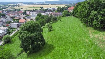 Predám stavebný pozemok o rozlohe 10 001 m2 - 7