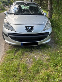 Peugeot 207 - 7