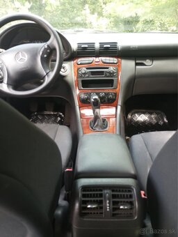 Mercedes-Benz c200 - 7
