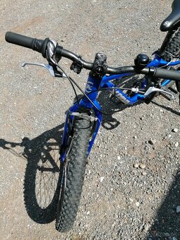 Kona-hula veľ 24 - 7