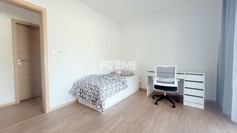 BÝVAJ PRVÝ v 4i RD, ZÁHRADKA (400 m2), 2X PARKING, Lúčna uli - 7