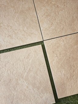 2 cm dlažba protišmyk aj na terče 60x60, sivá,vzor pieskovec - 7