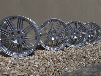 Orig. Toyota ALU kolesá 5x114,3 R18 - 7