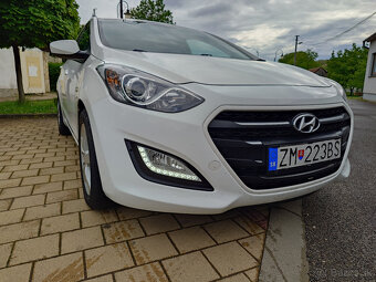 Hyundai i30 1.6 CRDi DOHC 16V Family - 7