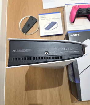 Predám Playstation 5 slim digital edition - 7