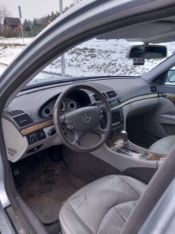 Mercedes-Benz E 320 CDI 4MATIC W211 - 7