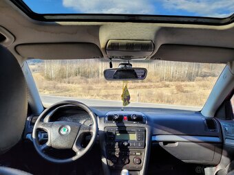 Skoda octavia 2  2.0 103 kw - 7