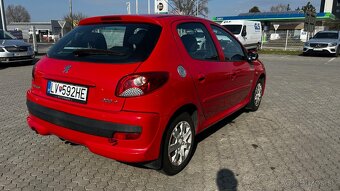 Peugeot 206 1.4i Pohoda - 7