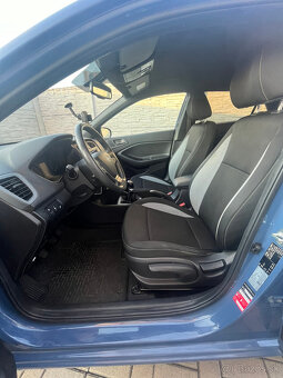 Pohodlné autíčko - 7