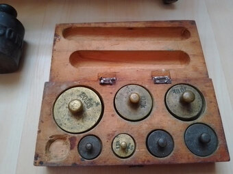 Prvorepublikové váhy - 7