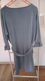 Šaty bledomodré MOHITO S - 7