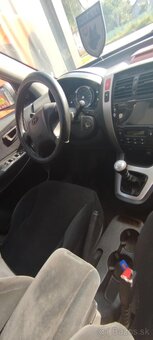 Hyundai Tucson 2.0 CRDi 103KW - 7