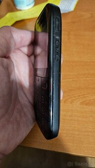 Alcatel tlačítkový mobilný telefón - 7