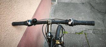 Predám horský bicykel Scott YZ2,kolesá 26" - 7