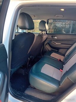 Predám Chevrolet Orlando - 7
