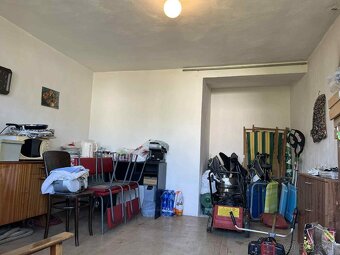 NOVÁ CENA Predaj - záhradná chatka, komplet IS v Leviciach - 7