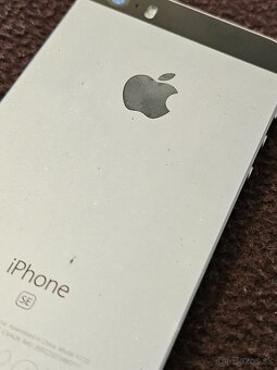 iPhone SE - 7