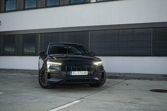 Audi E-tron 55 quattro Advanced - 7
